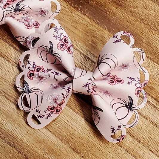 Lace edge pink pumpkin bow